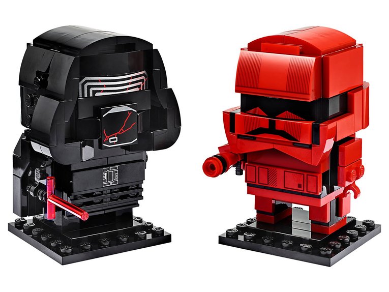 Kylo Ren & Sith Trooper